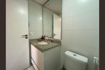 Apartamento à venda com 72m², 2 quartos e 1 vaga Apartamento à venda com 72m², 2 quartos e 1 vagaBanheiro da Suíte