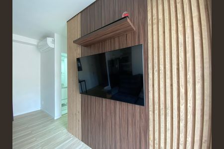 Apartamento à venda com 72m², 2 quartos e 1 vaga Apartamento à venda com 72m², 2 quartos e 1 vagaSala