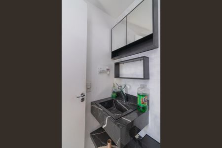 Apartamento para alugar com 35m², 2 quartos e sem vaga Apartamento para alugar com 35m², 2 quartos e sem vagaBanheiro