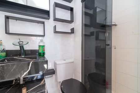 Banheiro de apartamento para alugar com 2 quartos, 35m² em Cidade Patriarca, São Paulo