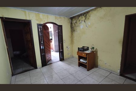 Sala de casa à venda com 4 quartos, 250m² em Itaquera, São Paulo