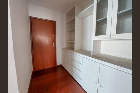 Apartamento para alugar com 61m², 2 quartos e 1 vaga Apartamento para alugar com 61m², 2 quartos e 1 vagaCorredor