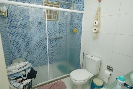 Casa à venda com 120m², 3 quartos e 2 vagasBanheiro da Suíte