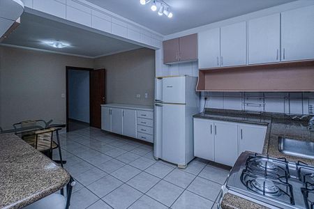 Casa para alugar com 120m², 3 quartos e 2 vagassala de jantar e cozinha_4
