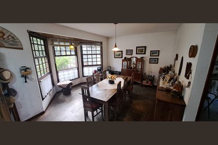 Casa à venda com 5 quartos, 305m² em Recreio dos Bandeirantes, Rio de Janeiro