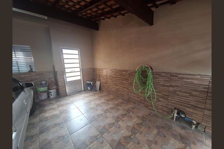 Casa para alugar com 2 quartos, 97m² em Jardim Nena, Suzano