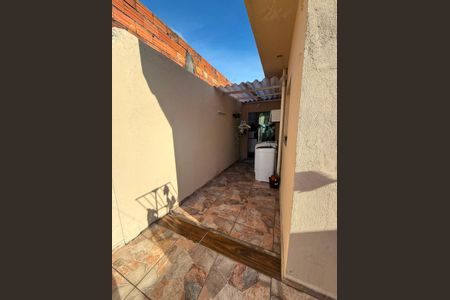 Casa para alugar com 2 quartos, 97m² em Jardim Nena, Suzano