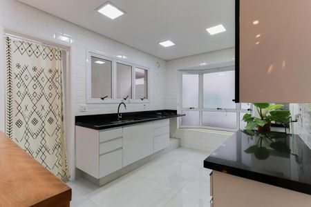 Casa de condomínio para alugar com 200m², 3 quartos e 2 vagasCozinha