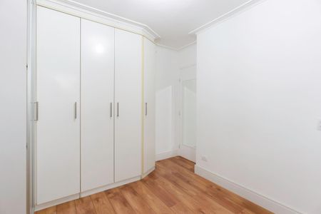 Casa de condomínio para alugar com 200m², 3 quartos e 2 vagasQuarto 1