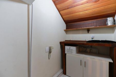 Casa de condomínio para alugar com 200m², 3 quartos e 2 vagasCloset do sótão