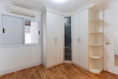 Casa de condomínio para alugar com 200m², 3 quartos e 2 vagasSuíte