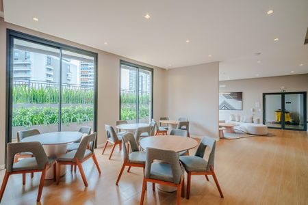 Studio para alugar com 28m², 1 quarto e sem vaga Studio para alugar com 28m², 1 quarto e sem vagaÁrea comum - Salão de festas