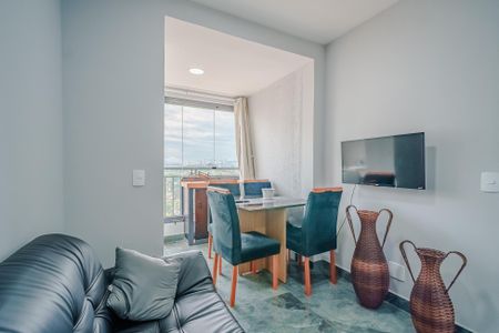 Studio para alugar com 28m², 1 quarto e sem vaga Studio para alugar com 28m², 1 quarto e sem vagaSala