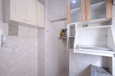 Apartamento para alugar com 90m², 3 quartos e 1 vaga Apartamento para alugar com 90m², 3 quartos e 1 vagaCozinha e Área de Serviço