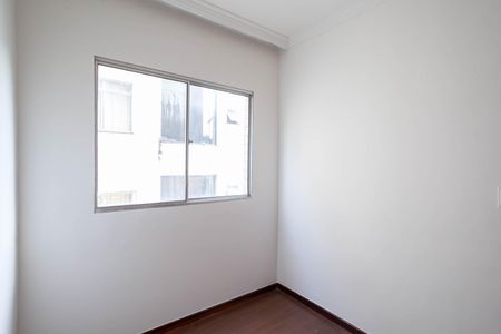 Apartamento para alugar com 90m², 3 quartos e 1 vaga Apartamento para alugar com 90m², 3 quartos e 1 vagaQuarto 1