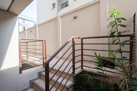 Apartamento para alugar com 90m², 3 quartos e 1 vaga Apartamento para alugar com 90m², 3 quartos e 1 vagaEntrada