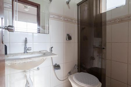 Apartamento para alugar com 90m², 3 quartos e 1 vaga Apartamento para alugar com 90m², 3 quartos e 1 vagaBanheiro da suíte