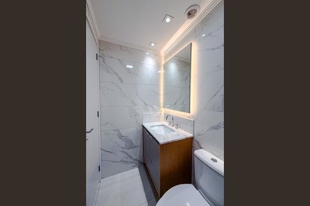 Banheiro de kitnet/studio para alugar com 1 quarto, 24m² em Jardim Vila Mariana, São Paulo