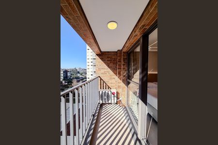 Varanda de kitnet/studio para alugar com 1 quarto, 24m² em Jardim Vila Mariana, São Paulo