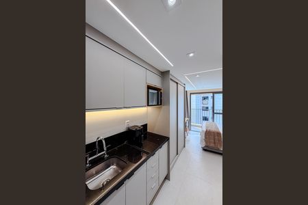Cozinha de kitnet/studio para alugar com 1 quarto, 24m² em Jardim Vila Mariana, São Paulo