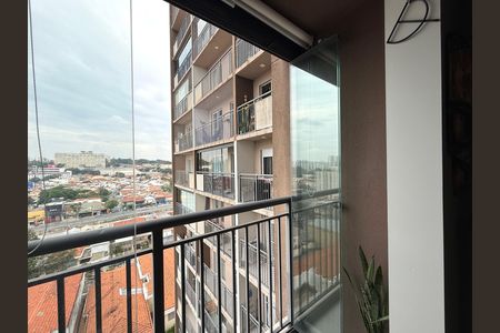 Studio à venda com 28m², 1 quarto e sem vaga Studio à venda com 28m², 1 quarto e sem vagaVaranda