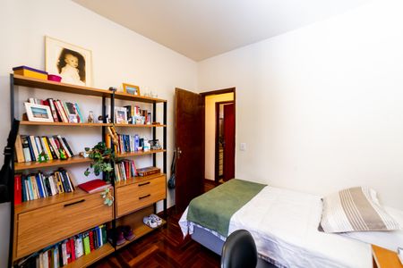 Apartamento à venda com 180m², 3 quartos e 3 vagas Apartamento à venda com 180m², 3 quartos e 3 vagasQuarto 3