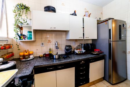 Apartamento à venda com 180m², 3 quartos e 3 vagas Apartamento à venda com 180m², 3 quartos e 3 vagasCozinha