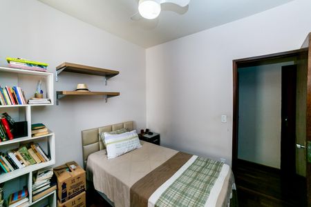 Apartamento à venda com 180m², 3 quartos e 3 vagas Apartamento à venda com 180m², 3 quartos e 3 vagasQuarto 1
