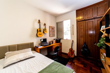 Apartamento à venda com 180m², 3 quartos e 3 vagas Apartamento à venda com 180m², 3 quartos e 3 vagasQuarto 3