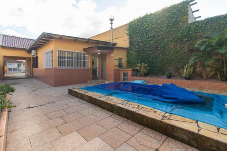 Casa para alugar com 112m², 2 quartos e sem vagaQuintal