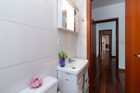 Casa para alugar com 112m², 2 quartos e sem vagaBanheiro da suíte