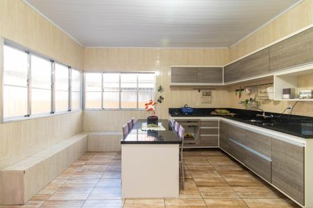Casa para alugar com 112m², 2 quartos e sem vagaCozinha e Área de Serviço