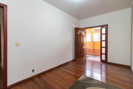 Sala de casa para alugar com 2 quartos, 112m² em São José, Porto Alegre