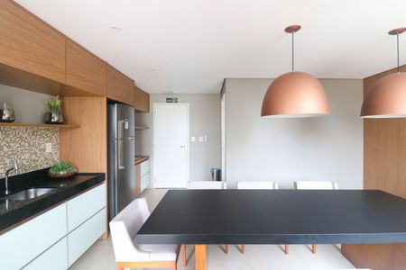 Apartamento à venda com 60m², 2 quartos e 1 vaga
