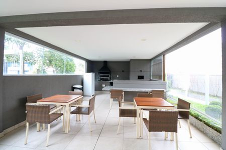 Apartamento à venda com 60m², 2 quartos e 1 vaga