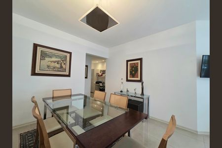 Apartamento para alugar com 140m², 3 quartos e 2 vagas Apartamento para alugar com 140m², 3 quartos e 2 vagasSala