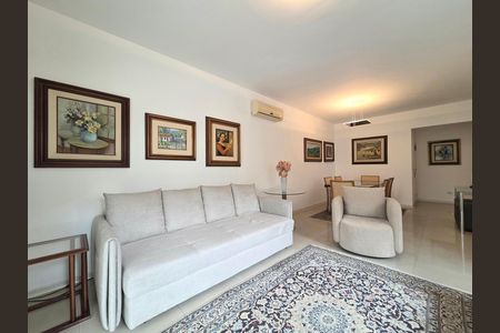 Apartamento para alugar com 140m², 3 quartos e 2 vagas Apartamento para alugar com 140m², 3 quartos e 2 vagasSala