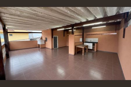 Casa para alugar com 130m², 2 quartos e 2 vagas Casa para alugar com 130m², 2 quartos e 2 vagasTerraço