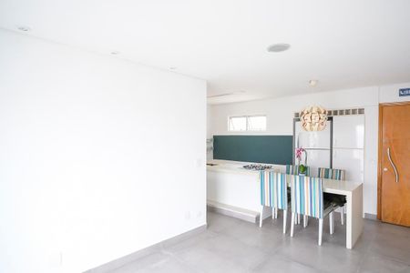 Apartamento à venda com 60m², 2 quartos e 1 vagaSala