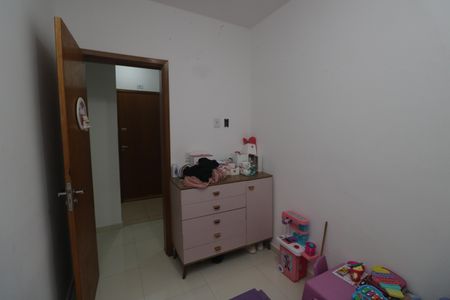 Apartamento à venda com 99m², 2 quartos e 1 vagaQuarto 2