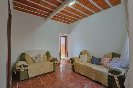 Casa à venda com 2 quartos, 205m² em Aparecida, Belo Horizonte