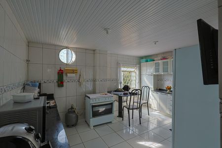 Casa à venda com 205m², 2 quartos e 1 vaga