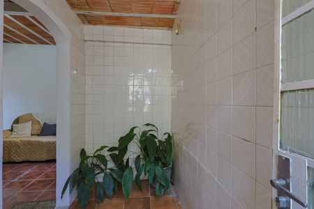 Casa à venda com 205m², 2 quartos e 1 vaga