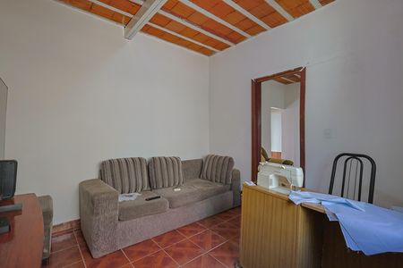 Casa à venda com 205m², 2 quartos e 1 vaga