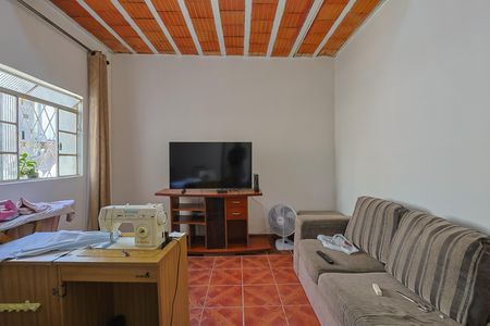 Casa à venda com 2 quartos, 205m² em Aparecida, Belo Horizonte