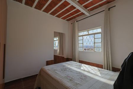 Casa à venda com 2 quartos, 205m² em Aparecida, Belo Horizonte