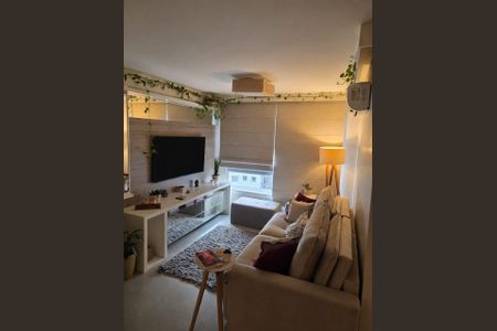 Sala de apartamento à venda com 2 quartos, 62m² em Jardim Carvalho, Porto Alegre
