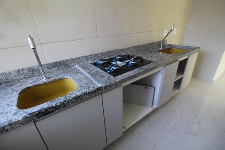 Apartamento para alugar com 68m², 2 quartos e 1 vagaCozinha e Área de Serviço