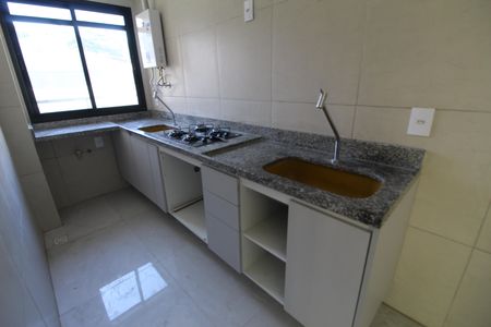 Apartamento para alugar com 68m², 2 quartos e 1 vagaCozinha e Área de Serviço