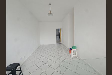 sala de apartamento para alugar com 2 quartos, 50m² em Canela, Salvador